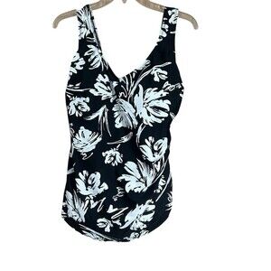 Beach Belle Plus Size 18 Black White Floral Leaves Skirt One Piece Swimsuit‎
